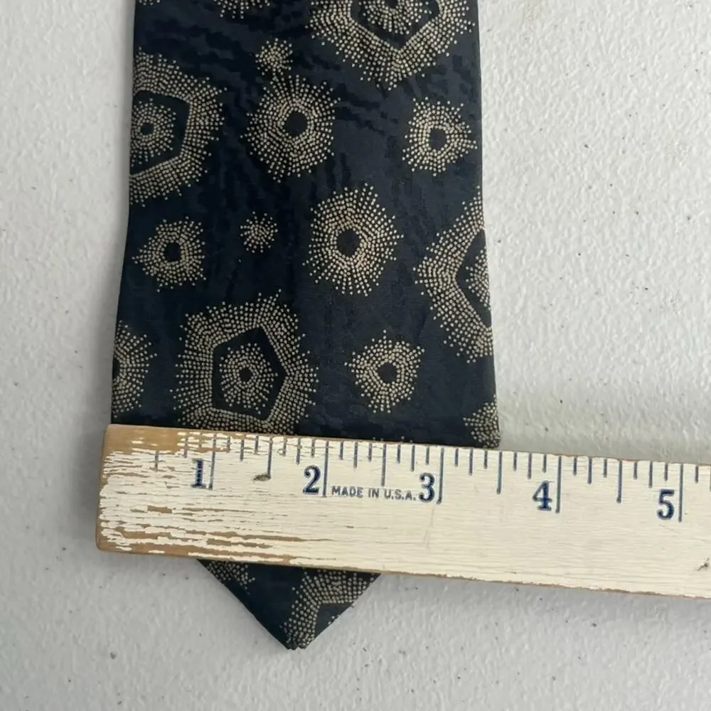 Giorgio Armani Necktie Men's 100% Pure Silk Black Burst Circles Geometric